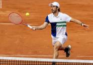 Latihan Unik Pablo Cuevas Selama Karantina Jelang Australian Open