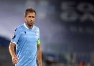 Lazio Resmi Masukkan Kembali Kapten Senad Lulic ke Daftar Skuat Serie A
