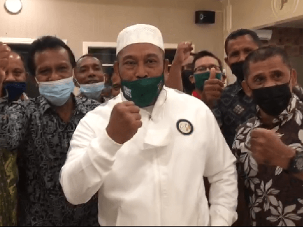 Gubernur Maluku, Murad Ismail minta Persebaya Surabaya rekrut pemain asal daerahnya