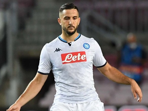 Napoli konfirmasi Kostas Manolas mengalami cedera.