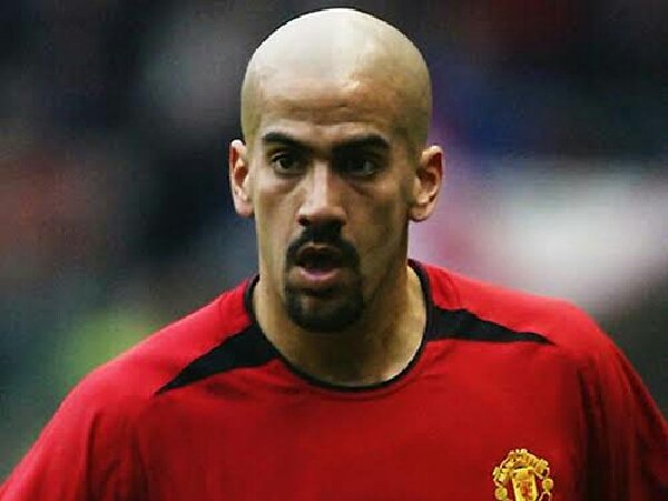 Juan Sebastian Veron mengaku tak menyesal pernah bergabung ke MU