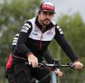 Fernando Alonso Telah Diperbolehkan Tinggalkan Rumah Sakit