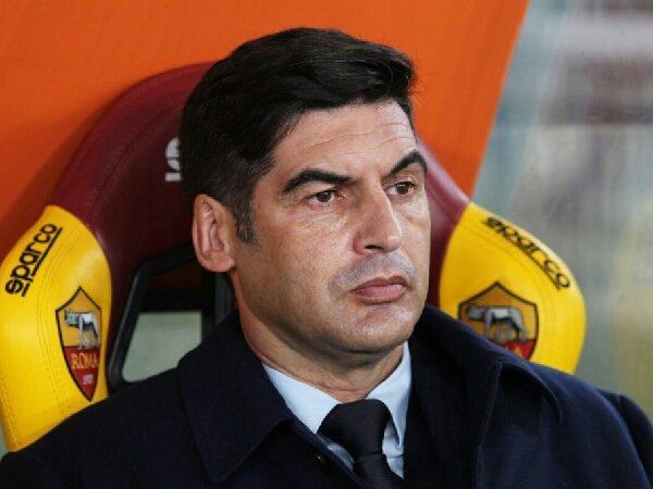 Jelang laga kontra Benevento, Paulo Fonseca bicara tentang krisis cedera bek-bak AS Roma