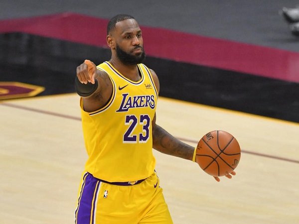 LeBron James akan absen pertama kali dalam laga melawan Sacramento Kings.