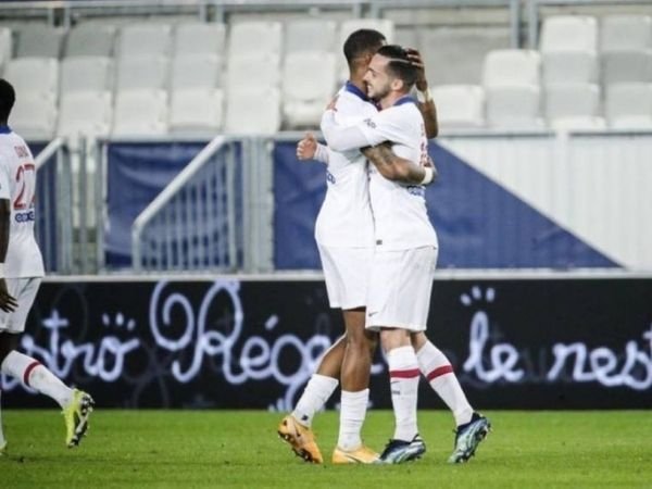 Selebrasi Gol Paolo Sarabia yang menjadi penentu kemenangan PSG atas Bordeaux