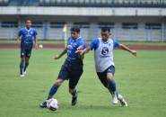 Persib Mainkan Game Internal Untuk Bangkitkan Gairah Bermain