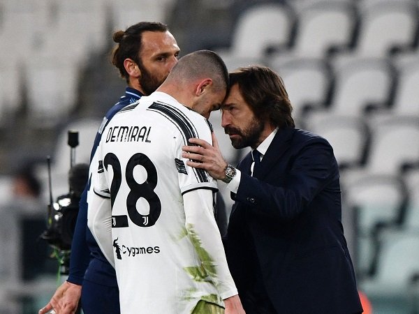Andrea Pirlo puas dengan tindakan profesional para pemain Juventus.