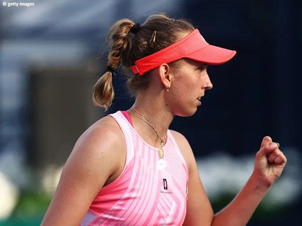 Elise Mertens melangkah ke semifinal di Dubai musim 2021