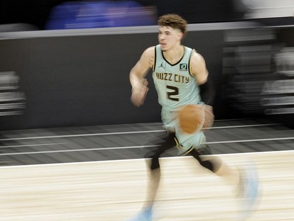 Point guard muda Charlotte Hornets, LaMelo Ball. (Images: Getty)