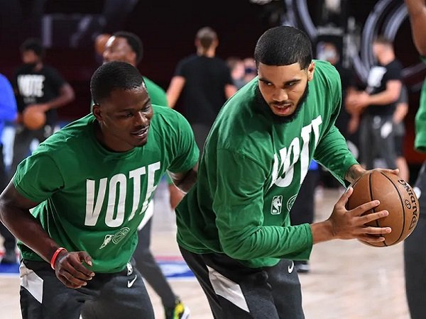 Jayson Tatum kecewa Boston Celtics mendepak Javonte Green. (Images: Getty)