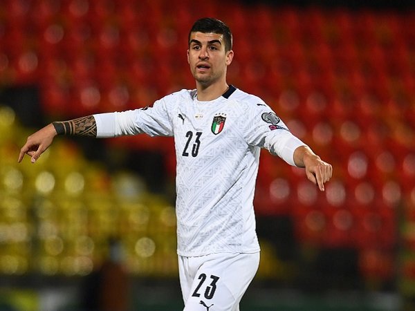 Italia menang susah payah atas Lithuani, Gianluca Mancini keluhkan lapangan