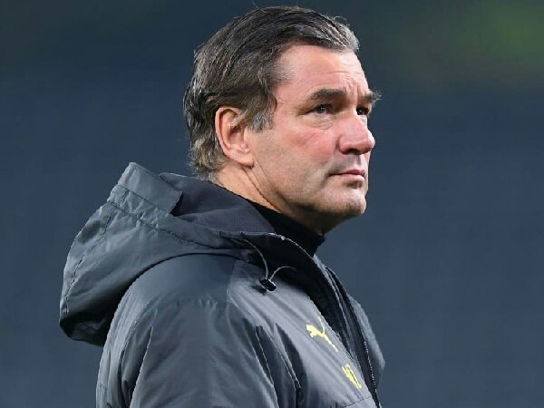 Michael Zorc kecewa dengan kekalahan Borussia Dortmund dari Eintracht Frankfurt