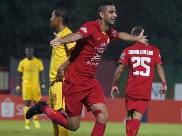 Otavio Dutra absen memperkuat Persija Jakarta di perempat final