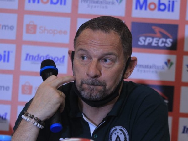 Pelatih PS Sleman, Dejan Antonic