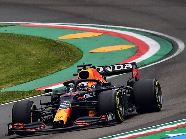 Hasil luar biasa dicatat Max Verstappen di GP Emilia Romagna