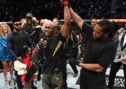 Kamaru Usman Pertahankan Gelar Juara UFC Usai Pukul KO Masvidal