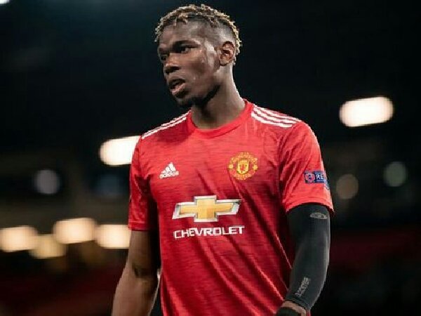 Paul Pogba kini ingin bertahan di Manchester United