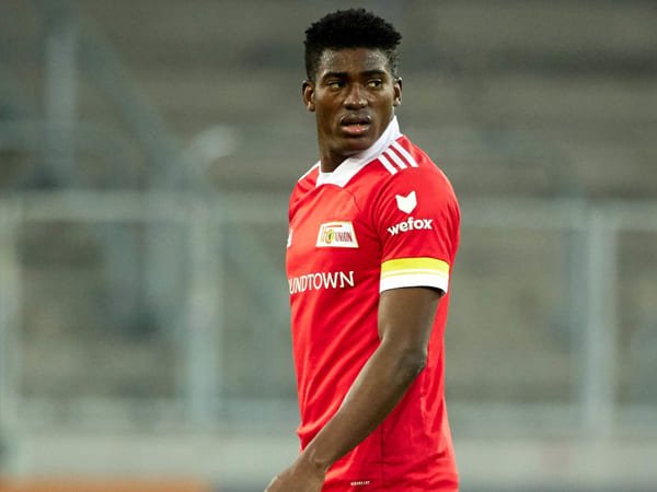 Liverpool Tolak Tawaran Anderlecht untuk Taiwo Awoniyi