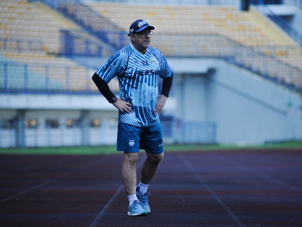 Pelatih Persib, Robert Rene Alberts