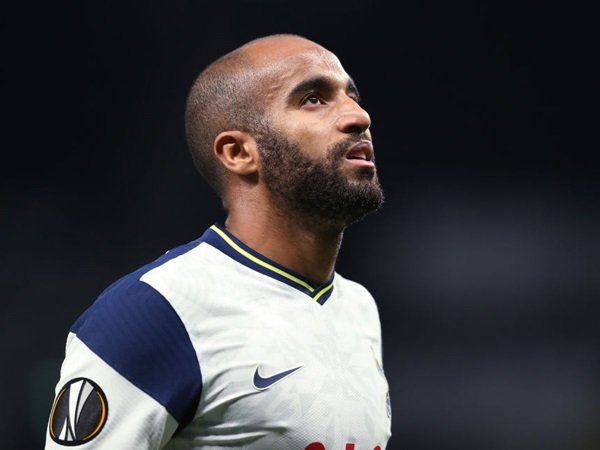 Moura ingin mewujudkan mimpinya bersama Tottenham di musim depan | Liga  Olahraga