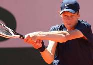 Hasil French Open: Jannik Sinner Jatuh Bangun Lalui Laga Pertama