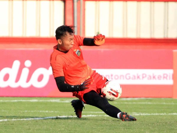 Kiper Bhayangkara Solo FC, Awan Setho Raharjo