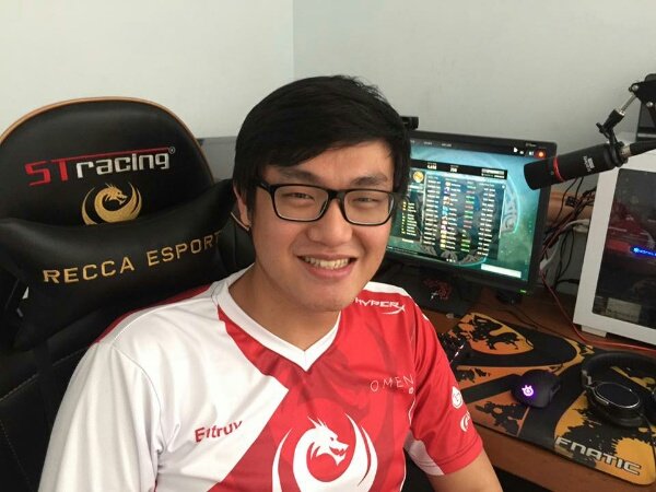 Usai Hengkang dari Aura Esports, Entruv Berniat Buka Coaching Clinic