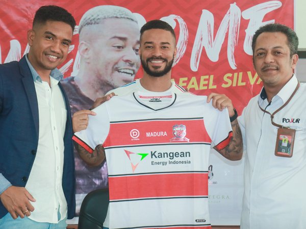 Penyerang Madura United, Rafael Silva