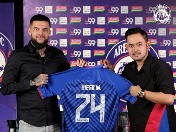 Diego Michiels diperkenalkan sebagai pemain Arema FC