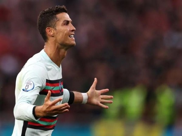 Penyerang andalan Timnas Portugal, Cristiano Ronaldo.