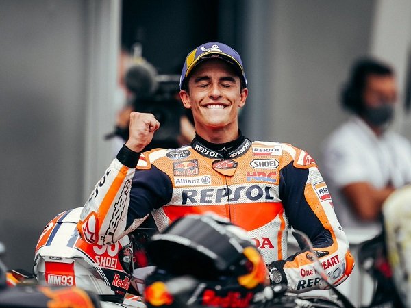 Mick Doohan bantu Marc Marquez bangkit dari keterpurukannya.