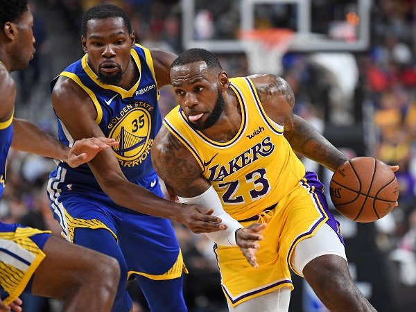 Scottie Pippen sebut Kevin Durant terlalu egois dalam bermain basket.