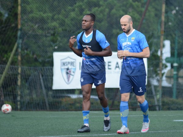 Mohammed Rashid dalam sesi latihan perdana bersama Persib