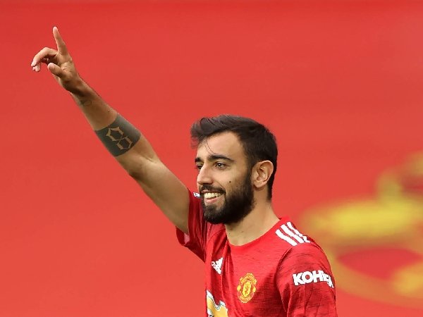 Manchester United kini fokus pada kontrak baru Bruno Fernandes