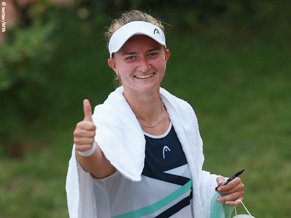 Barbora Krejcikova meluncur ke babak kedua Prague Open 2021