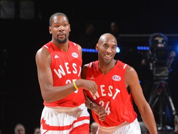 Kevin Durant terkesan dengan Kobe Bryant yang selalu terbuka dalam memberi saran.