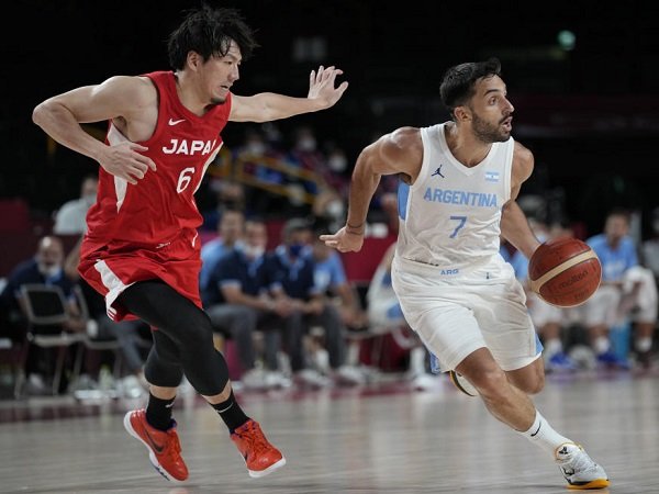 Argentina lolos ke perempat final usai kalahkan Jepang di laga terakhir fase grup Olimpiade Tokyo 2020.