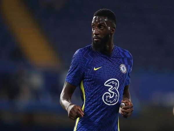AC Milan dilaporkan akan segera bertemu manajemen Chelsea di London pada pekan depan guna membahas transfer gelandang Tiemoue Bakayoko / via Getty Images
