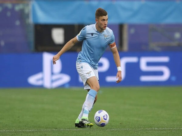 Lazio pinjamkan Armini ke Piacenza