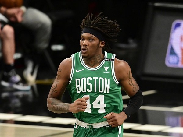 Boston Celtics beri perpanjangan kontrak kepada Robert Williams.