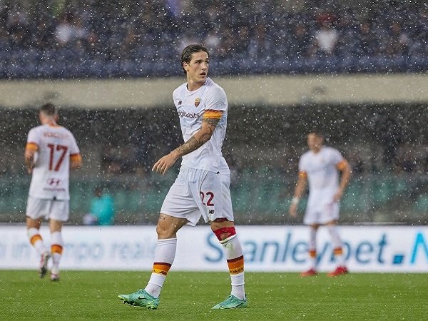 Nicolo Zaniolo berpotensi tampil lagi saat AS Roma hadapi Juventus.
