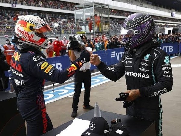 Mark Webber pesimistis lihat Verstappen juara jika mobilnya tak dibenahi.