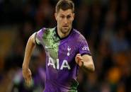 Davies Minta Jangan Ragukan Komitmen Tottenham Pasca Ditaklukkan Vitesse