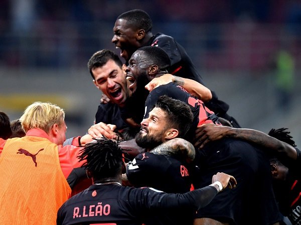 Gagal di Liga Champions, AC Milan berusaha tebus dosa di Serie A saat hadapi Bologna.