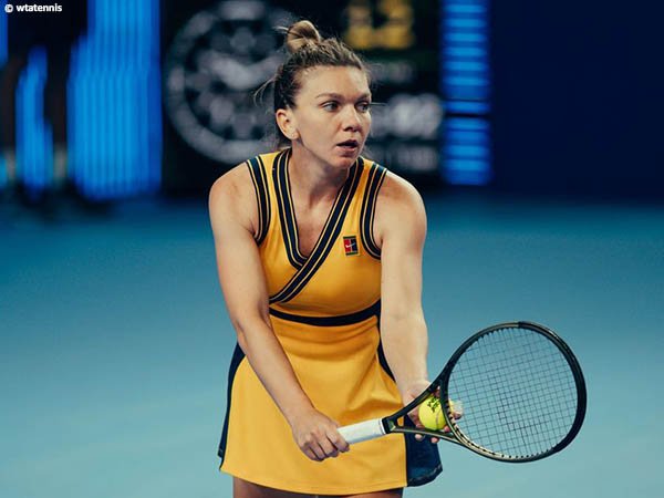 Simona Halep sisihkan Veronika Kudermetova demi perempatfinal di Moskow musim 2021