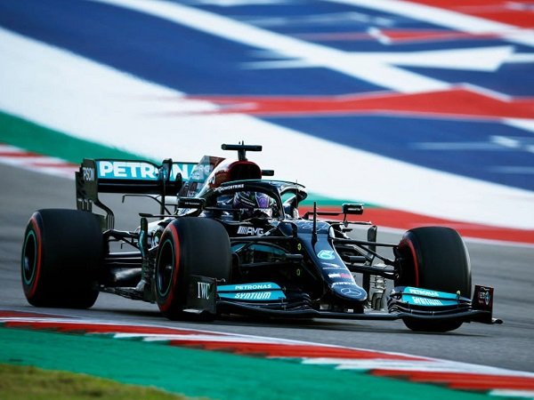 Lewis Hamilton mengaku kesulitan saat jalani sesi kualifikasi di COTA.