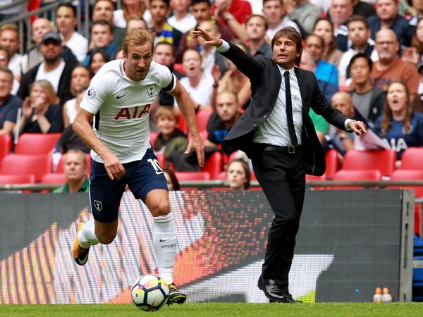 Harry Kane dilaporkan tak tertarik lagi untuk pindah dari Tottenham Hotspur menyusul kehadiran Antonio Conte sebagai manajer anyar The Lilywhites / via Getty Images