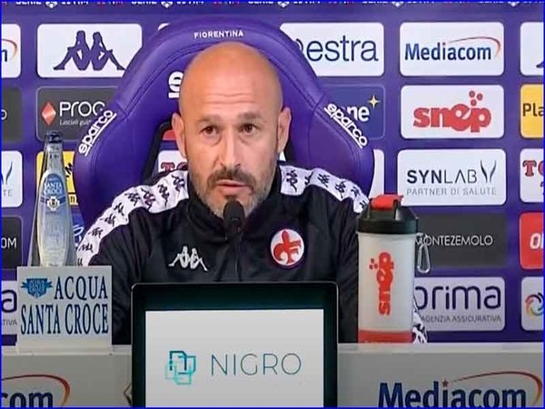 Kapten Fiorentina yaitu Cristiano Biraghi, berpendapat bahwa pelatih Vincenzo Italiano memiliki karakteristik yang hampir serupa dengan Antonio Conte / via La Spezia