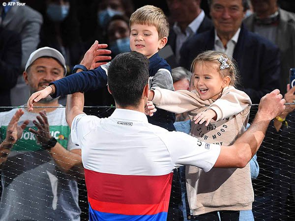 Novak Djokovic berbagi kebahagian di Paris Masters dengan buah hati