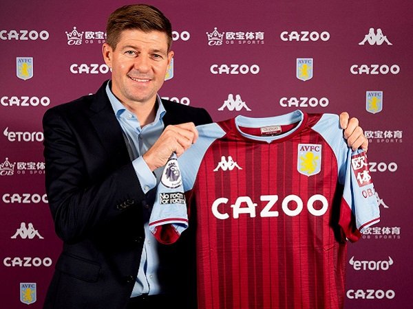 Aston Villa resmi tunjuk Steven Gerrard sebagai pelatih.